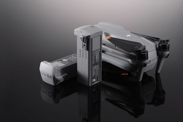 DJI Air 3 Intelligent Flight Battery - Image 5