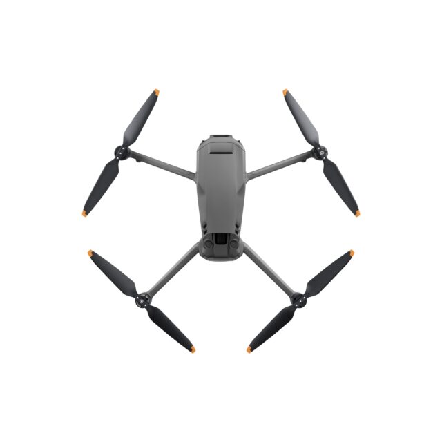 DJI Mavic 3 Classic (Fly More Combo) - Image 8