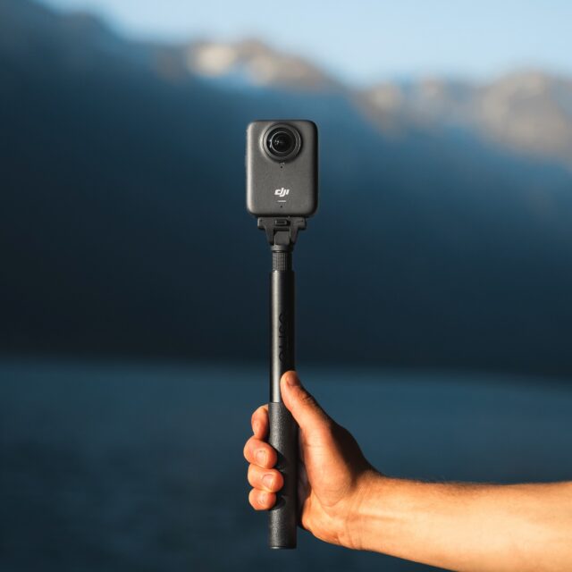 DJI Osmo 360 (Adventure combo) - Image 8