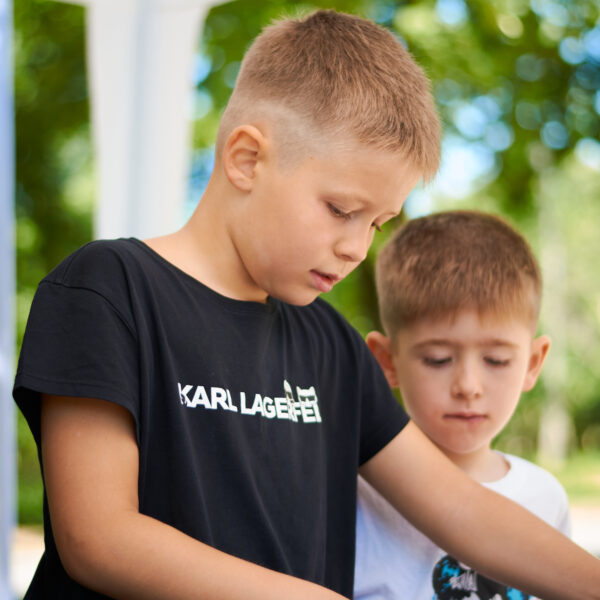 DroneFest 2026 la Chișinău — participanți la questul educativ și activități interactive despre drone