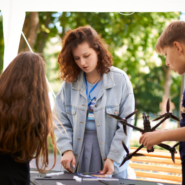 DroneFest 2026 la Chișinău — atmosferă de la festivalul dedicat dronelor și tehnologiilor moderne