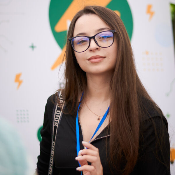 DroneFest 2026 la Chișinău — vizitatori la festivalul de drone și tehnologii UAV