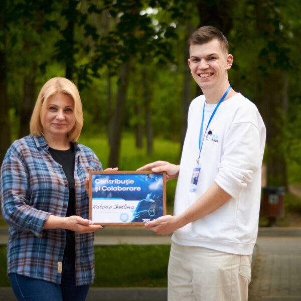 DroneFest 2026 la Chișinău — echipa organizatoare și participanții festivalului de drone