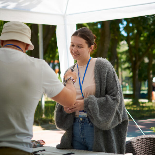DroneFest 2026 la Chișinău — organizarea festivalului de drone în Parcul Valea Trandafirilor