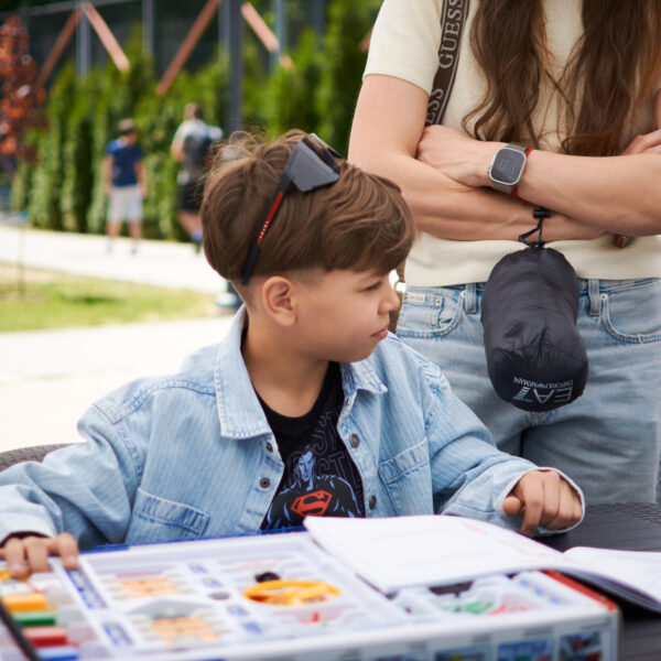 DroneFest 2026 la Chișinău — participanți la questul educativ și activități interactive despre drone