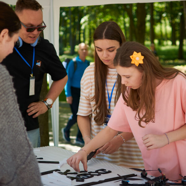 DroneFest 2026 la Chișinău — atmosferă de la festivalul dedicat dronelor și tehnologiilor moderne
