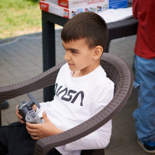 DroneFest 2026 la Chișinău — copii și tineri descoperă lumea dronelor și tehnologiilor moderne