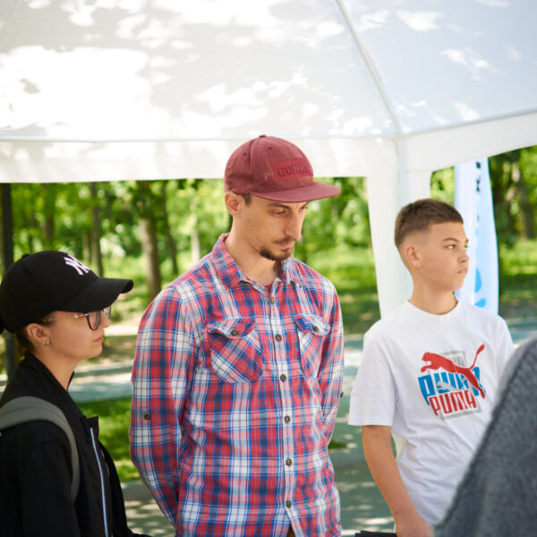 DroneFest 2026 la Chișinău — vizitatori la festivalul de drone și tehnologii UAV