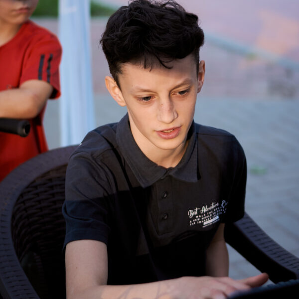 DroneFest 2026 la Chișinău — copii și tineri descoperă lumea dronelor și tehnologiilor moderne